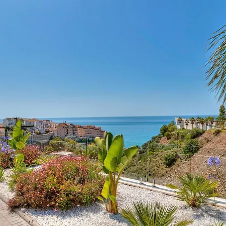 Luxury Apt. The One - Jacuzzi, , Gym & Pool Apartment Benalmadena