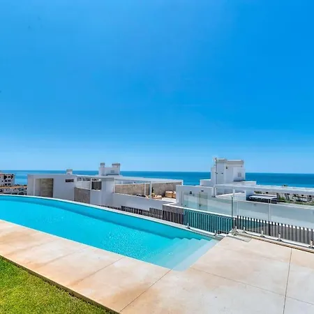 Apartment Luxury Apt. The One - Jacuzzi, , Gym & Pool Benalmadena