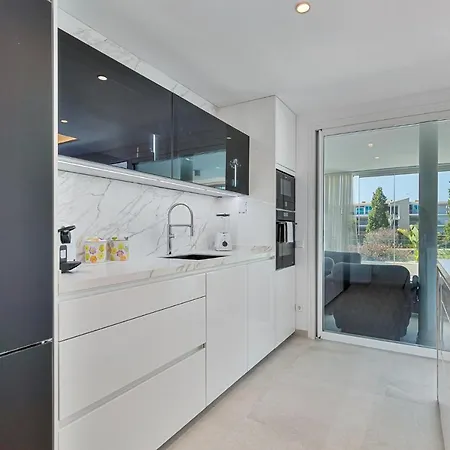 Luxury Apt. The One - Jacuzzi, , Gym & Pool